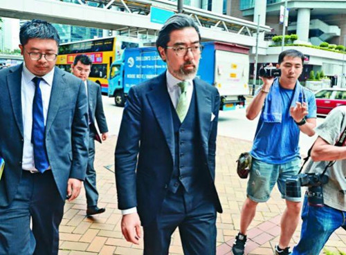 香港资深大律师辞去公会职务，不认同暴力行为